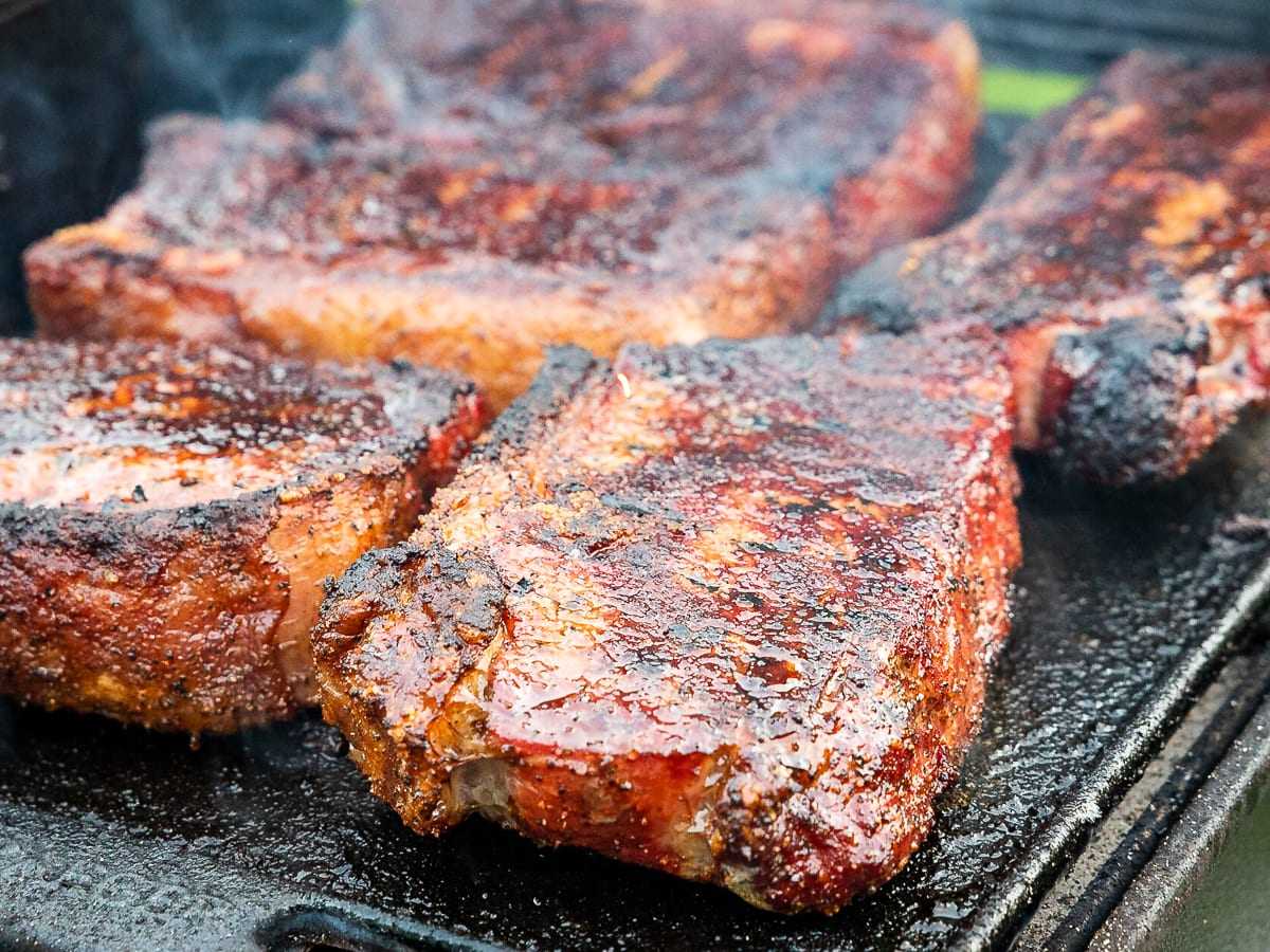 How to Sear in a Cast Iron Pan